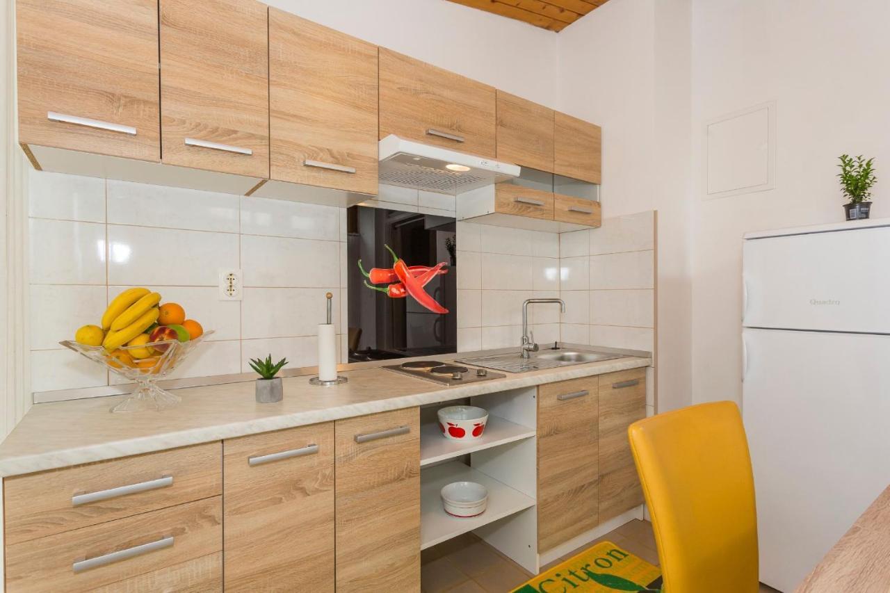 Comfortable Modern Studio With Shaded Patio Split Ngoại thất bức ảnh